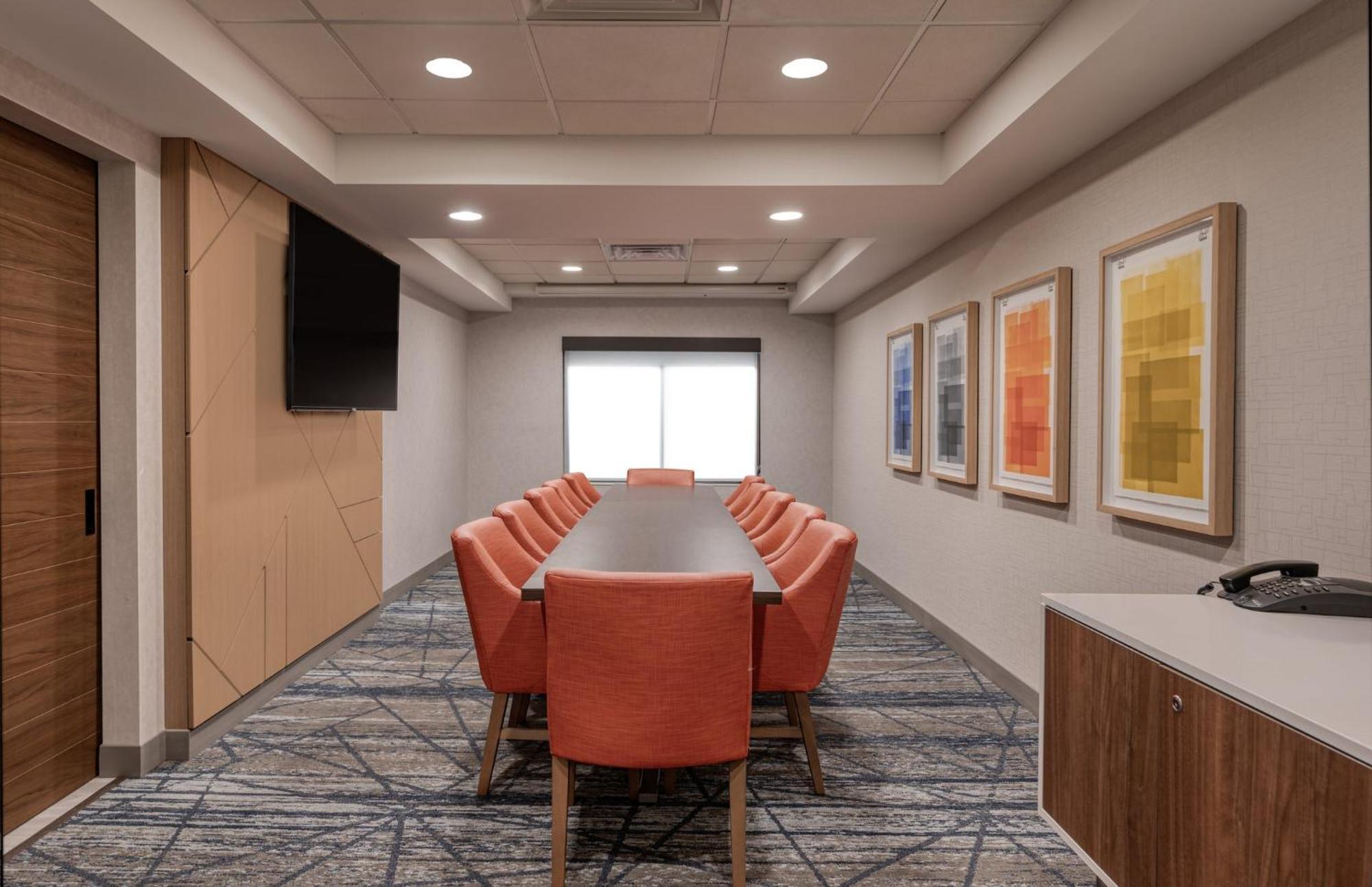 Holiday Inn Express & Suites Wadsworth By Ihg Exterior foto