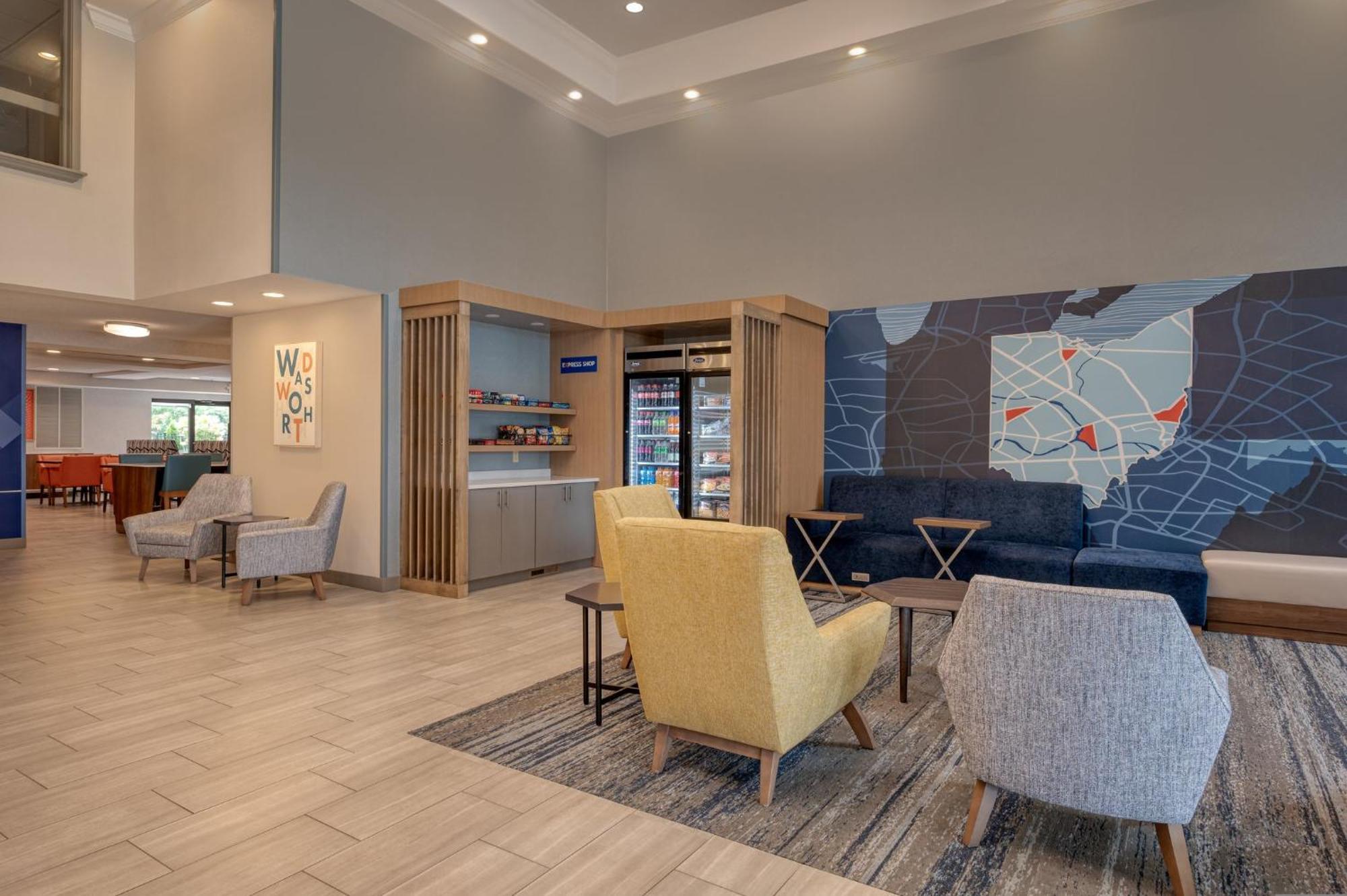 Holiday Inn Express & Suites Wadsworth By Ihg Exterior foto